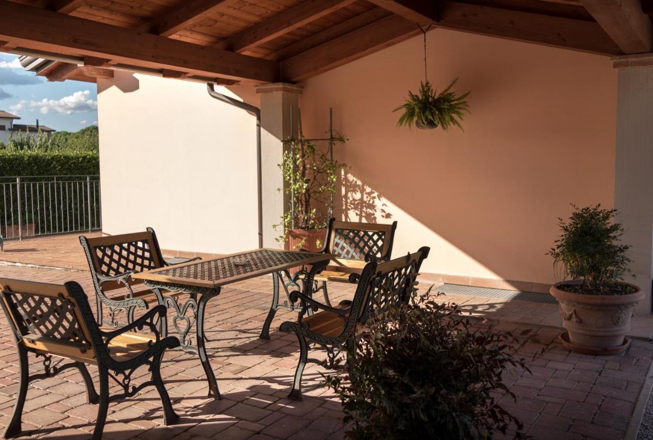 Rosa Di Assisi Bed & Breakfast Bastia Umbra Exterior foto