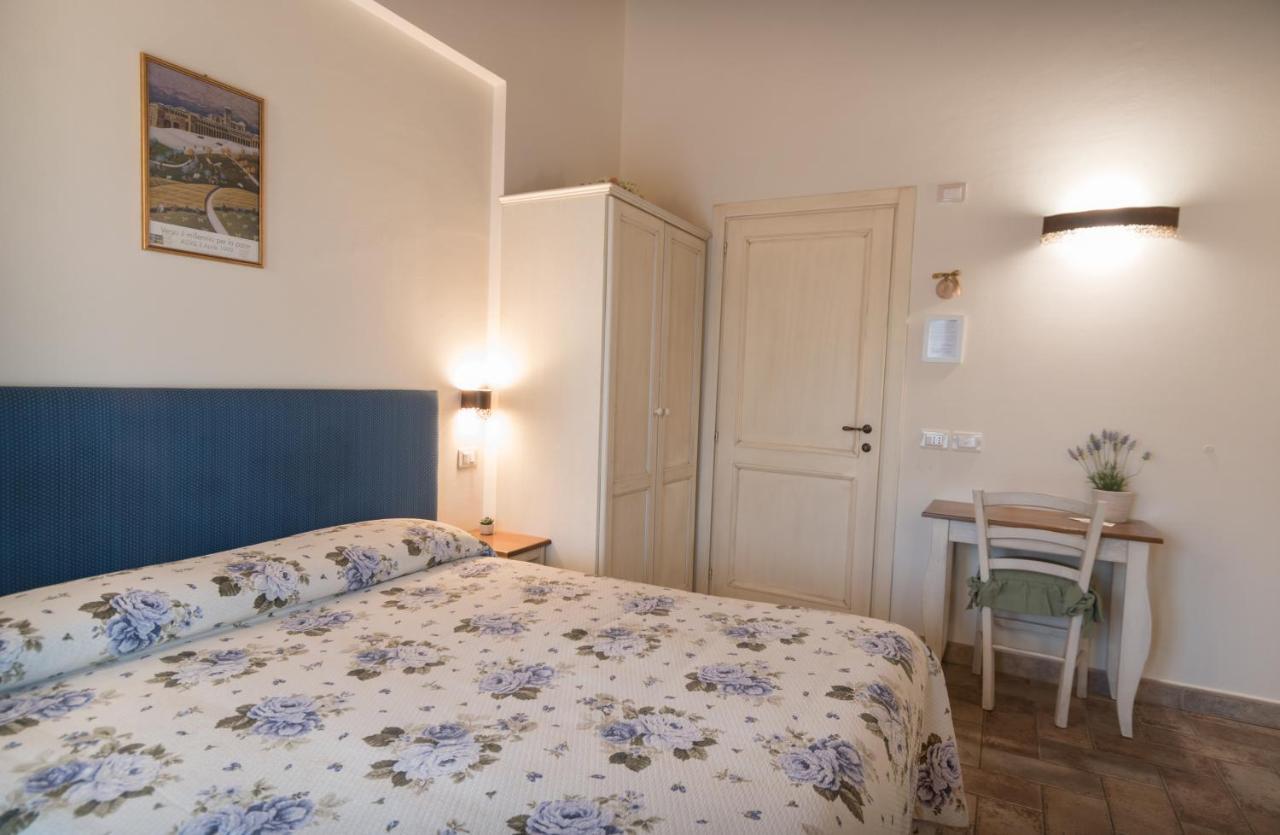 Rosa Di Assisi Bed & Breakfast Bastia Umbra Exterior foto