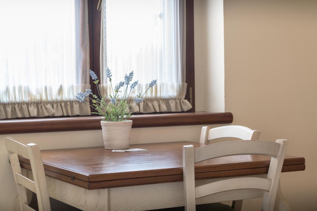Rosa Di Assisi Bed & Breakfast Bastia Umbra Exterior foto