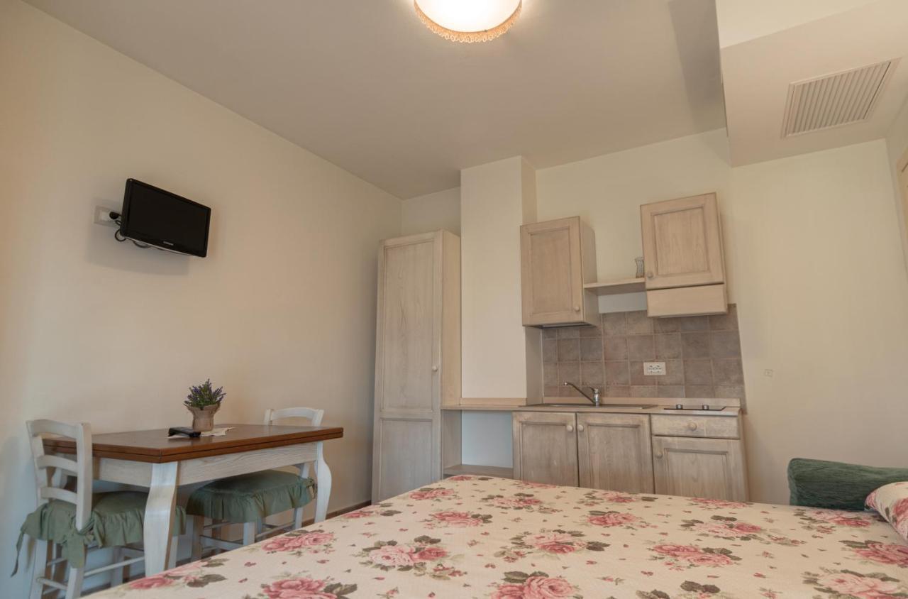 Rosa Di Assisi Bed & Breakfast Bastia Umbra Exterior foto