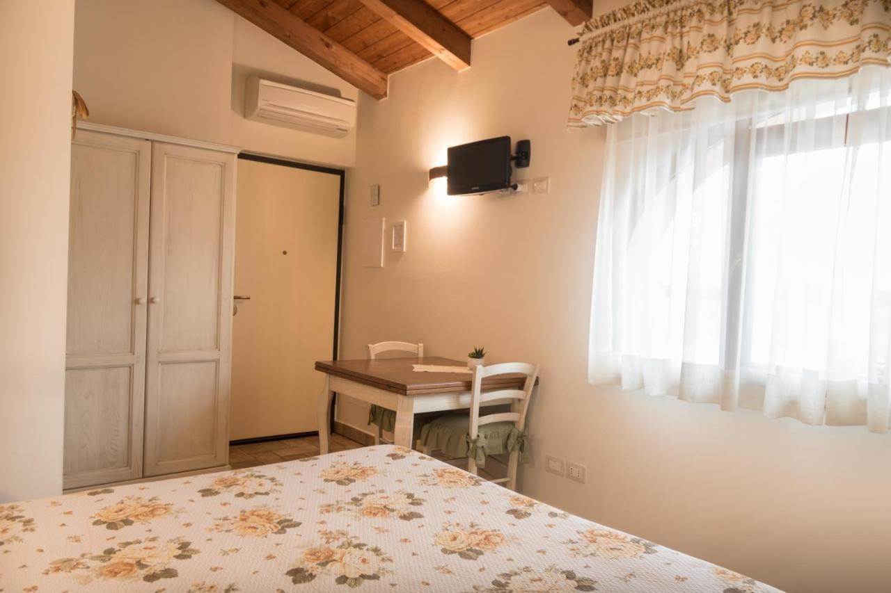 Rosa Di Assisi Bed & Breakfast Bastia Umbra Exterior foto
