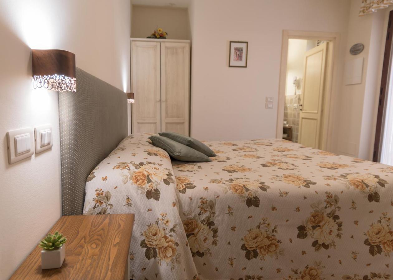 Rosa Di Assisi Bed & Breakfast Bastia Umbra Exterior foto