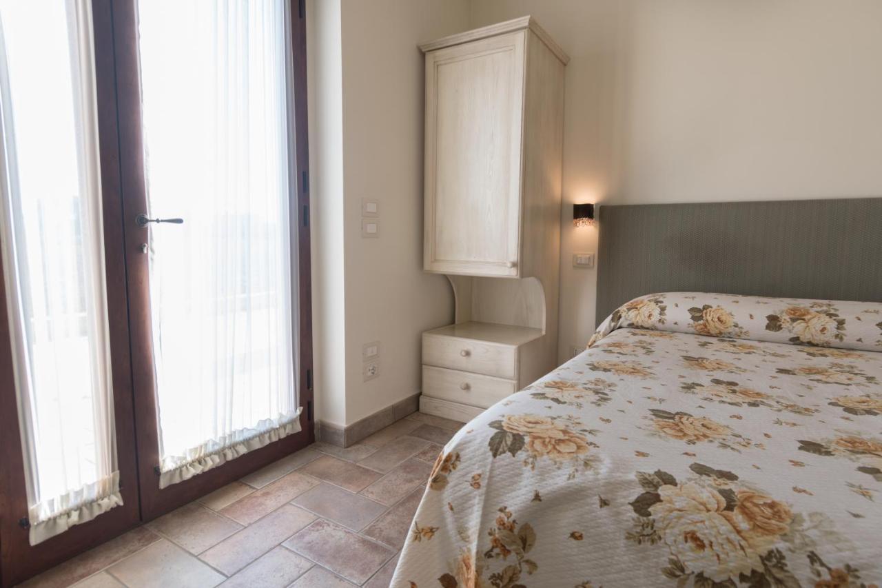 Rosa Di Assisi Bed & Breakfast Bastia Umbra Exterior foto