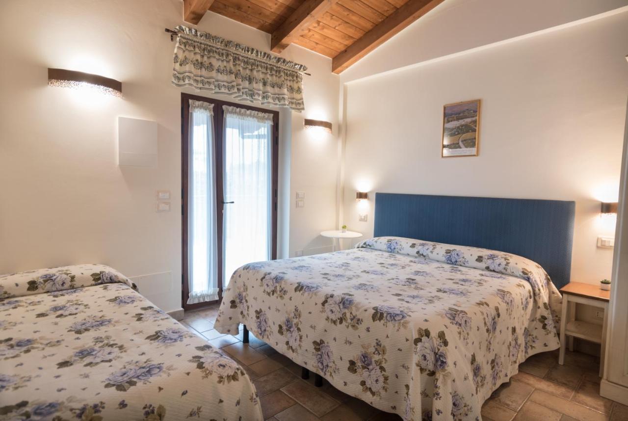 Rosa Di Assisi Bed & Breakfast Bastia Umbra Exterior foto